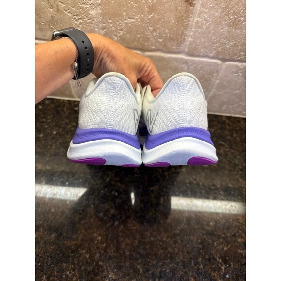 New Balance Fuelcell Propel White/Electric Indigo/Thirty Watt Women’s 10 EUC - Picture 6 of 10